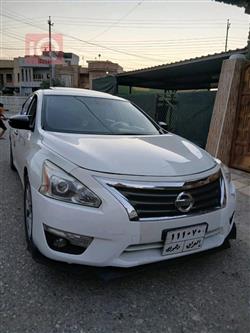 نيسان ألتيما